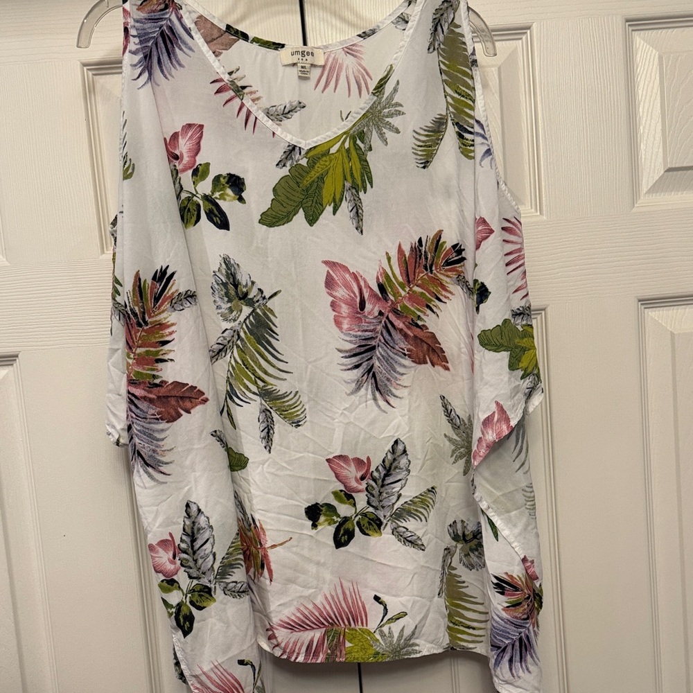 Umgee Tropical Leaf Print Tunic